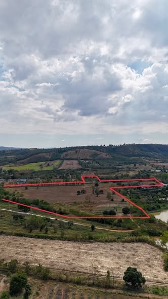 ที่ดินเปล่า 40 ไร่บ้านหนองสาหร่าย