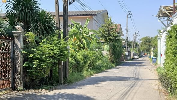 ที่ดิน ซอยสุขาภิบาล 5 แยก 22 เนื้อที่รวม 200 ตารางวา ถมแล้ว