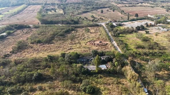 ที่ดิน 14 ไร่ ติดถนน 2235 บ้านหนองสาหร่าย